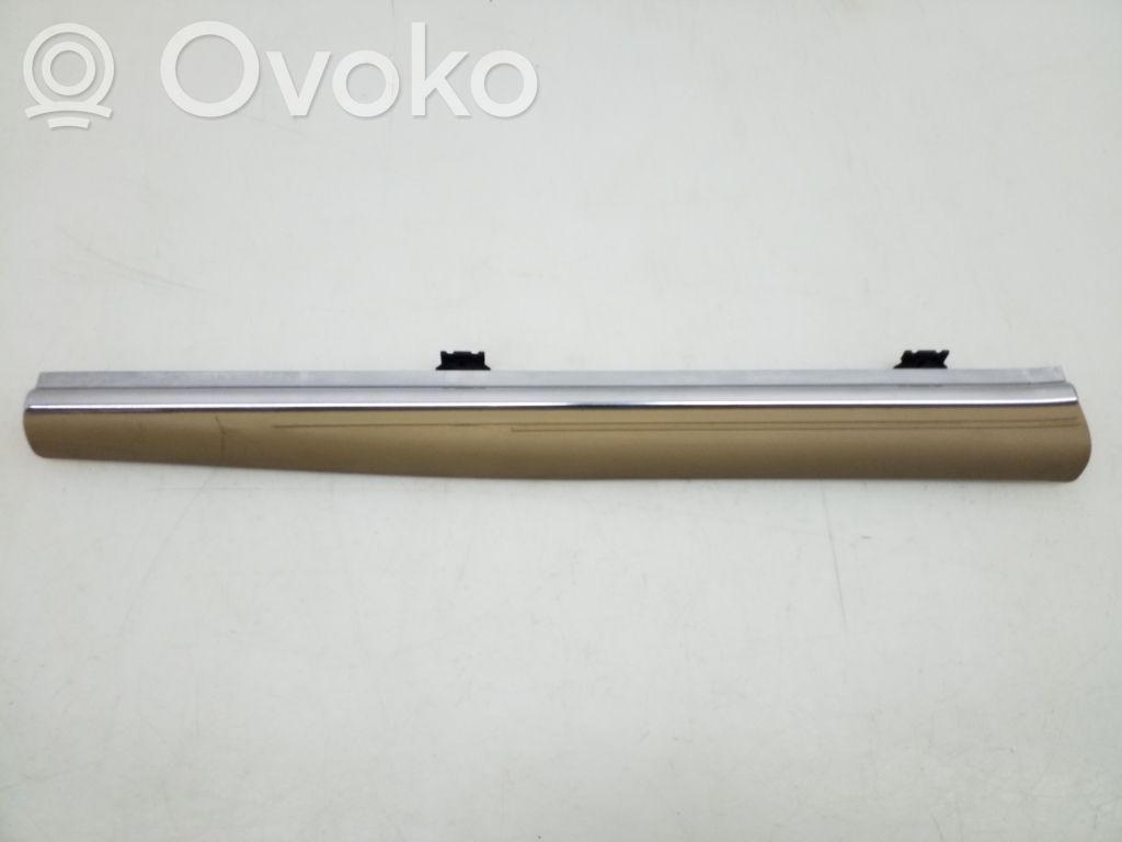 Mercedes-Benz CLS C219 Listwa progowa przednia 