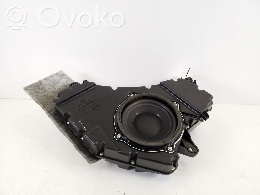 KIA Sportage Front door speaker 