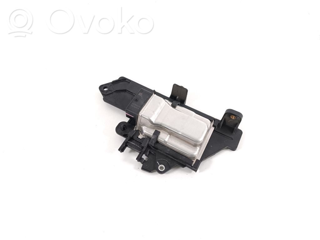 Engine control unit/module   LJ9812B684AE,MJ9812A650VA