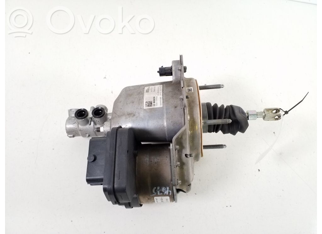 Renault Megane E-Tech Brake booster 