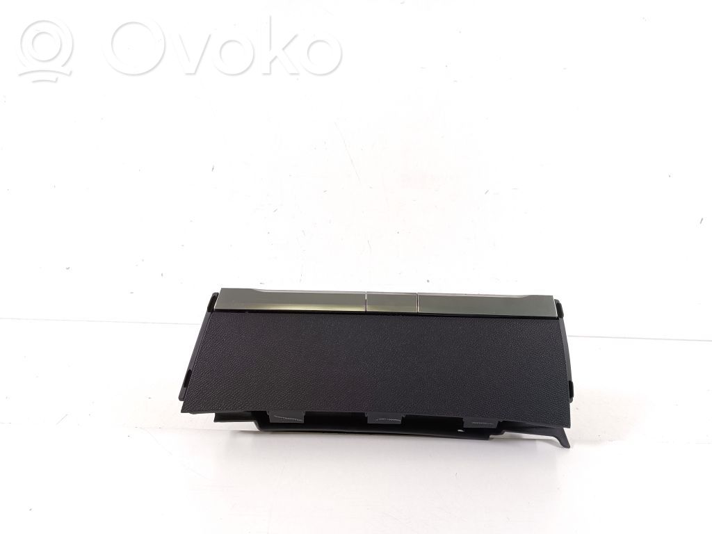 Opel Astra L Otras partes del panel de instrumentos 