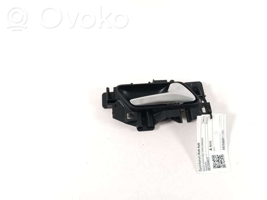 Opel Astra L Manecilla interna puerta trasera 
