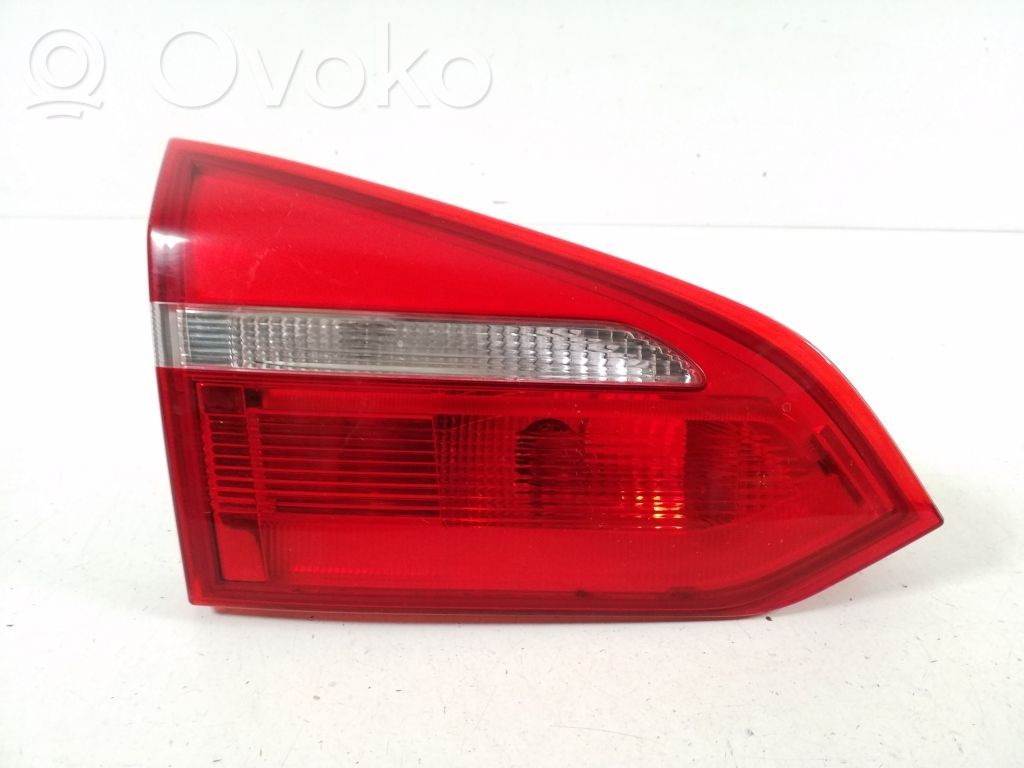 Ford Focus Takaluukun takavalot 