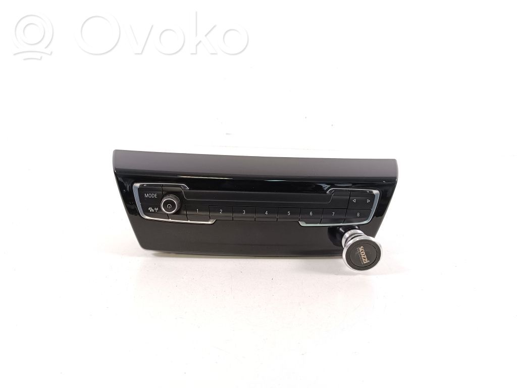BMW 2 F46 Unidad central de control multimedia 