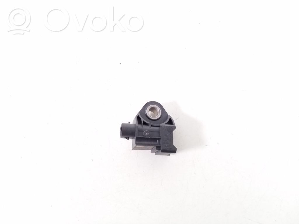 Volkswagen PASSAT B9 Sensore d’urto/d'impatto apertura airbag 