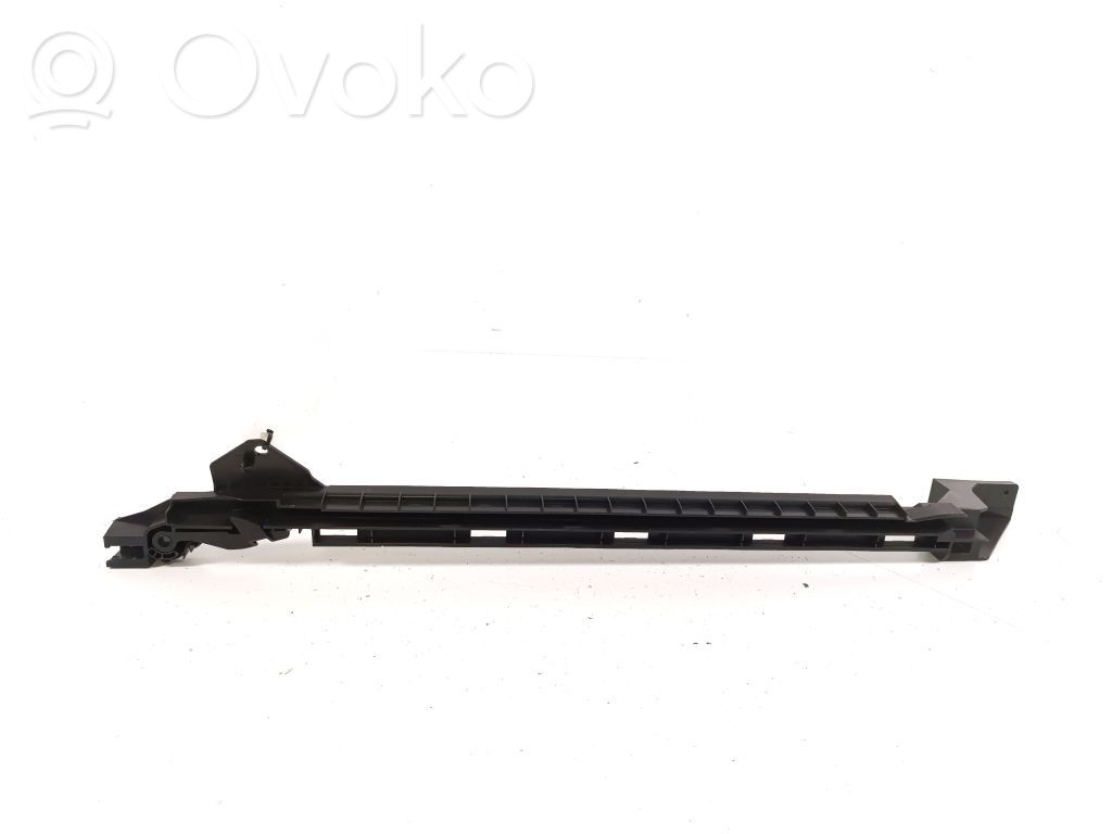 Inne elementy wykończenia bagażnika   3J0867895