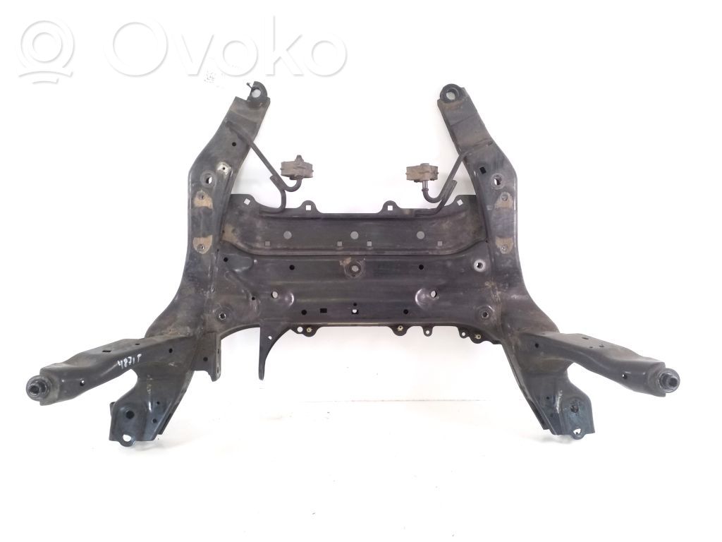 BMW 2 F46 Subcadru frontal 