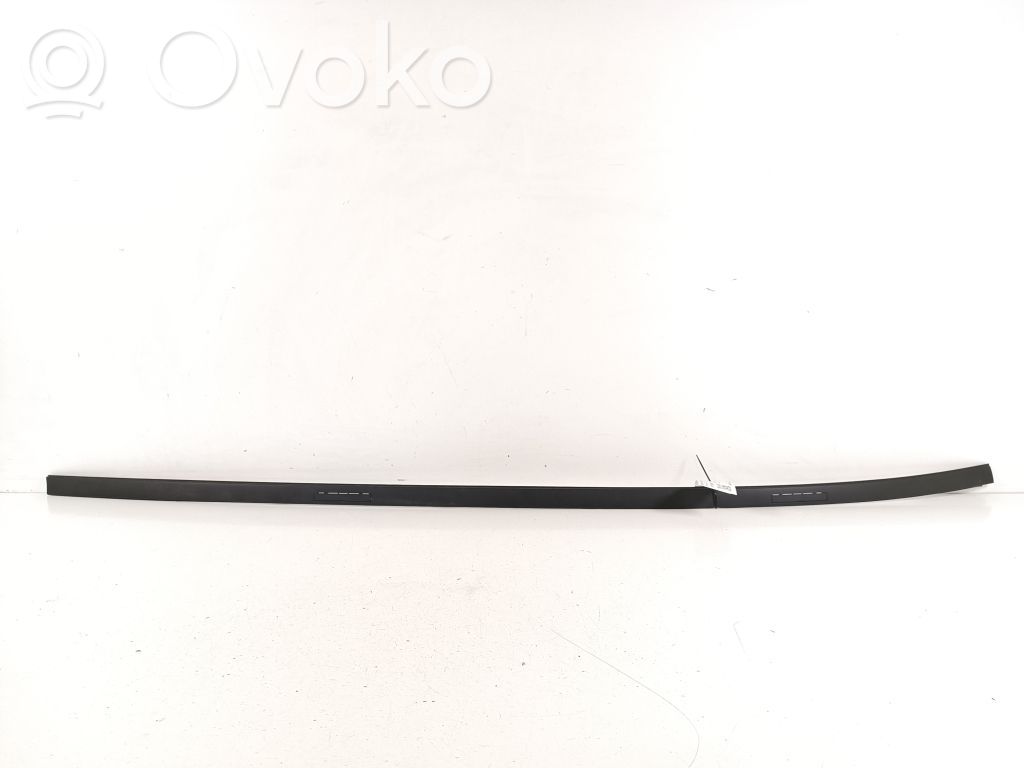 Listwa dachowa   A1776903100