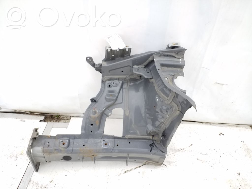 Panel lateral delantero
