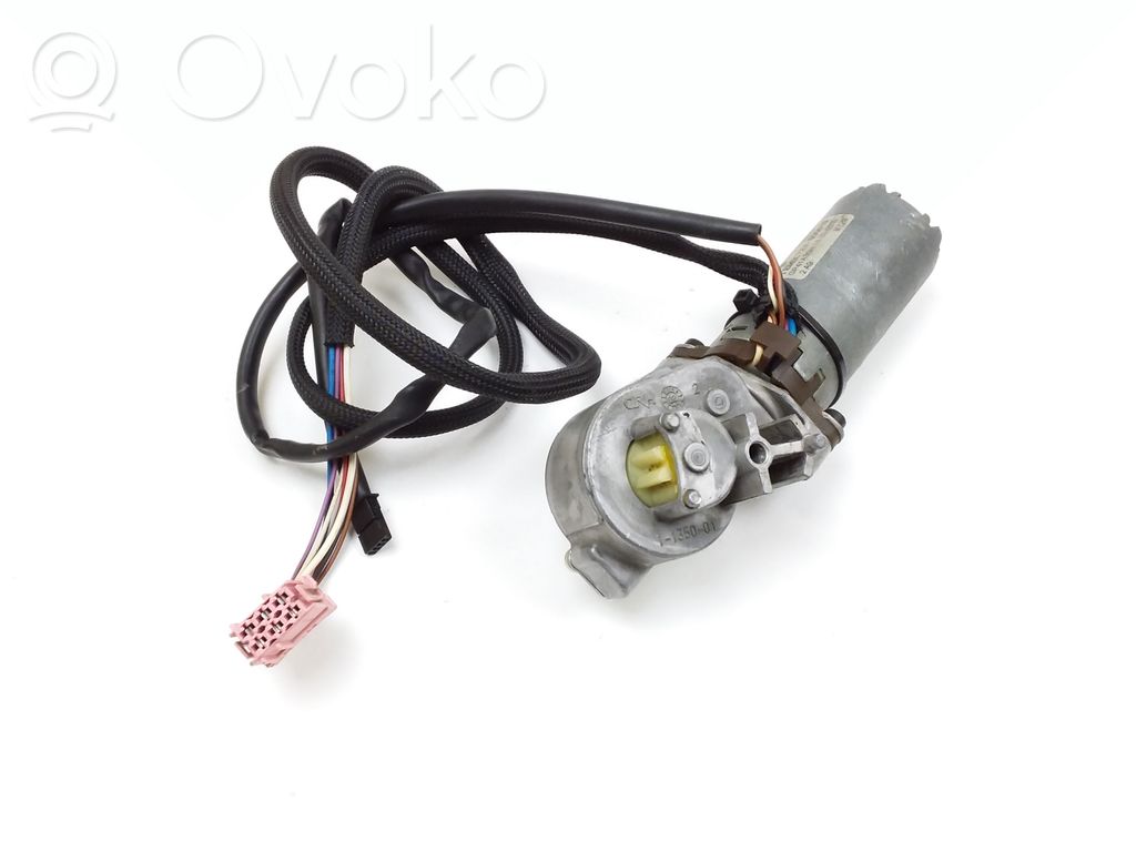 Mercedes-Benz S W220 Seat adjustment motor 