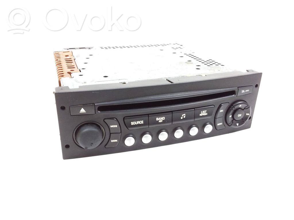 Peugeot 207 Radio/CD/DVD/GPS head unit 
