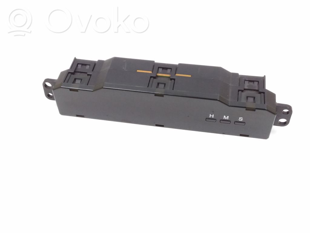 Chevrolet Lacetti Clock 