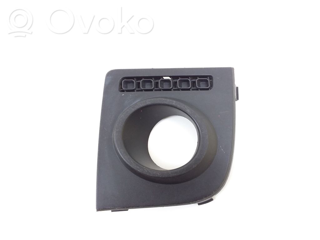 Ford Fusion Front fog light trim/grill 