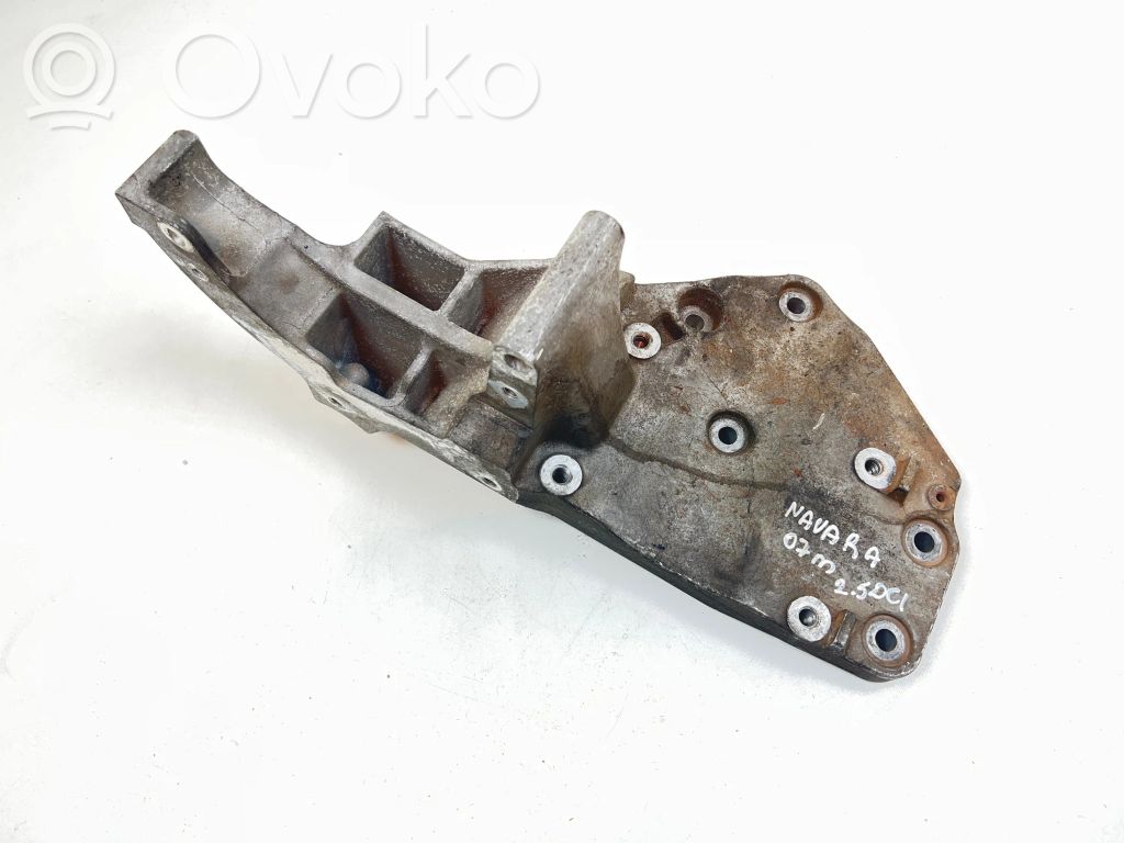 Nissan Navara D40 Engine mounting bracket 