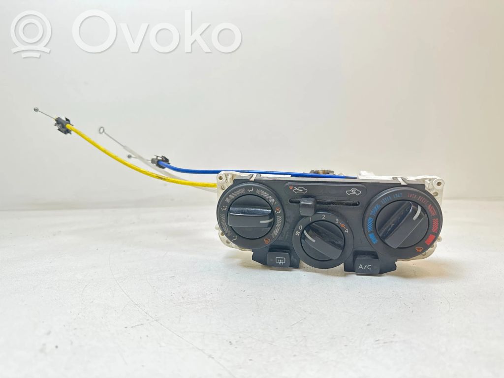 Nissan Note (E11) Climate control unit 