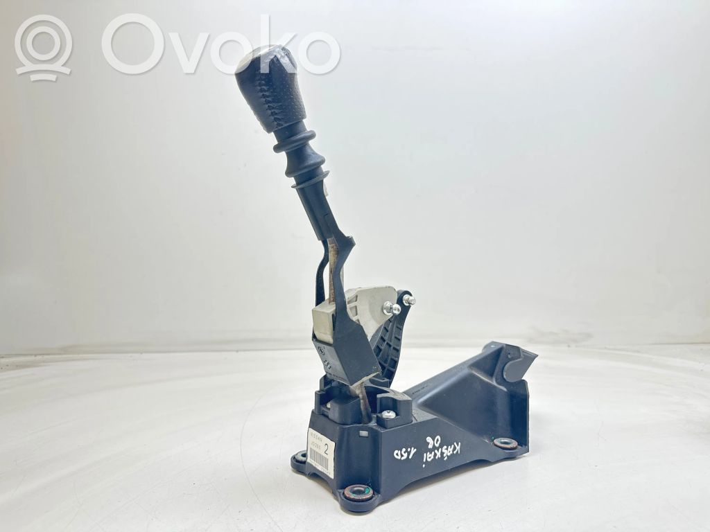 Nissan Qashqai Механизм переключения передач 