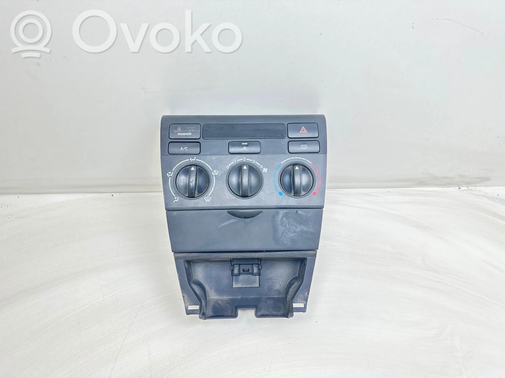 Toyota Corolla E120 E130 Climate control unit 
