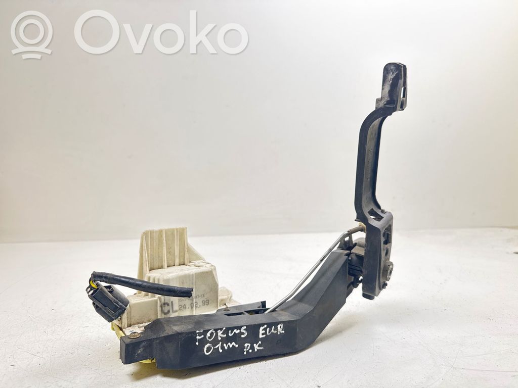 Ford Focus Front door lock 