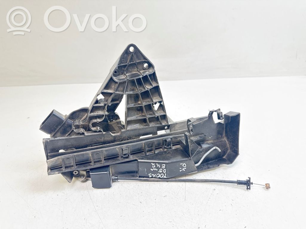 Front door lock   24000000013