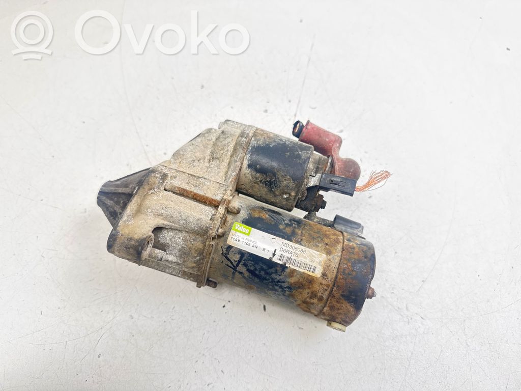 Mitsubishi Carisma Rozrusznik 