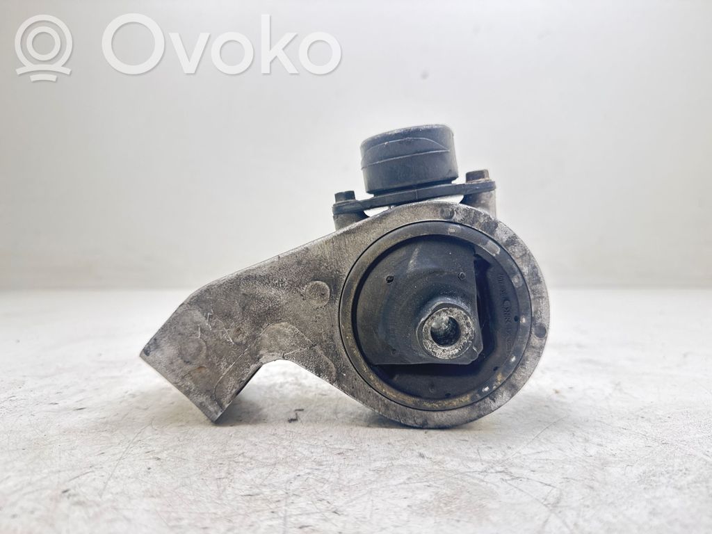 Mitsubishi Carisma Engine mount bracket 