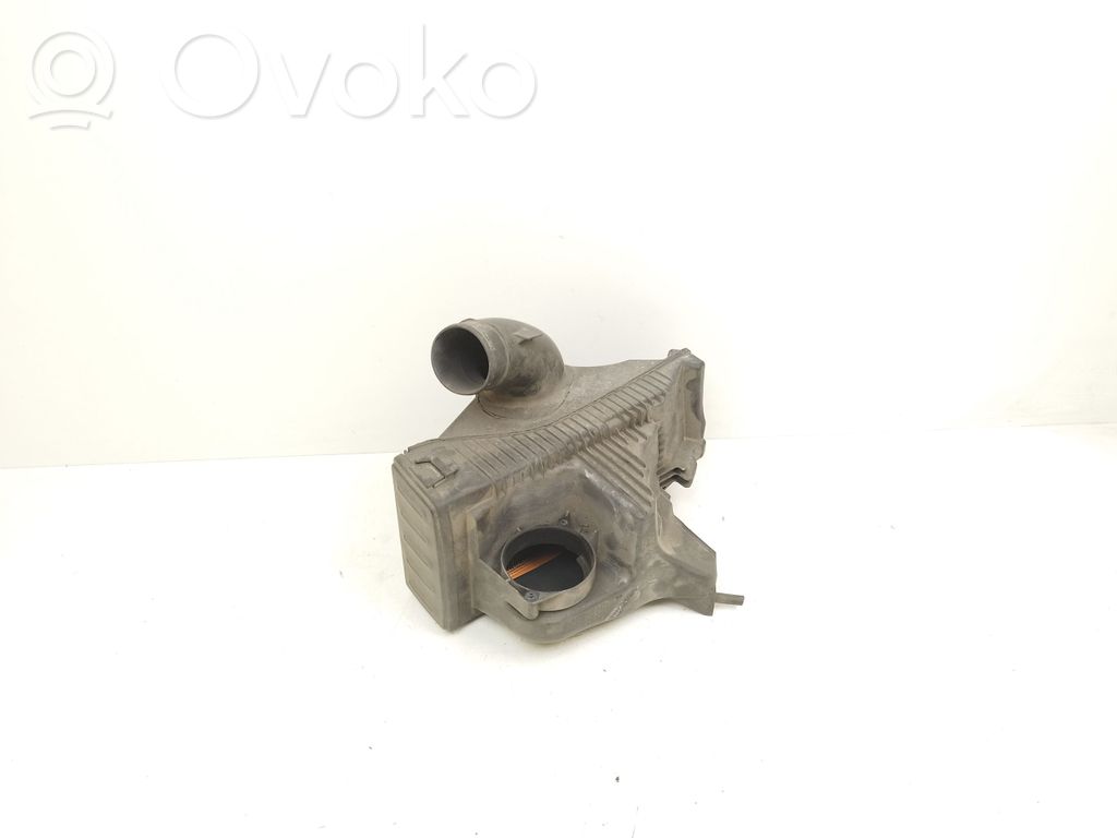 Nissan Note (E11) Air filter box 