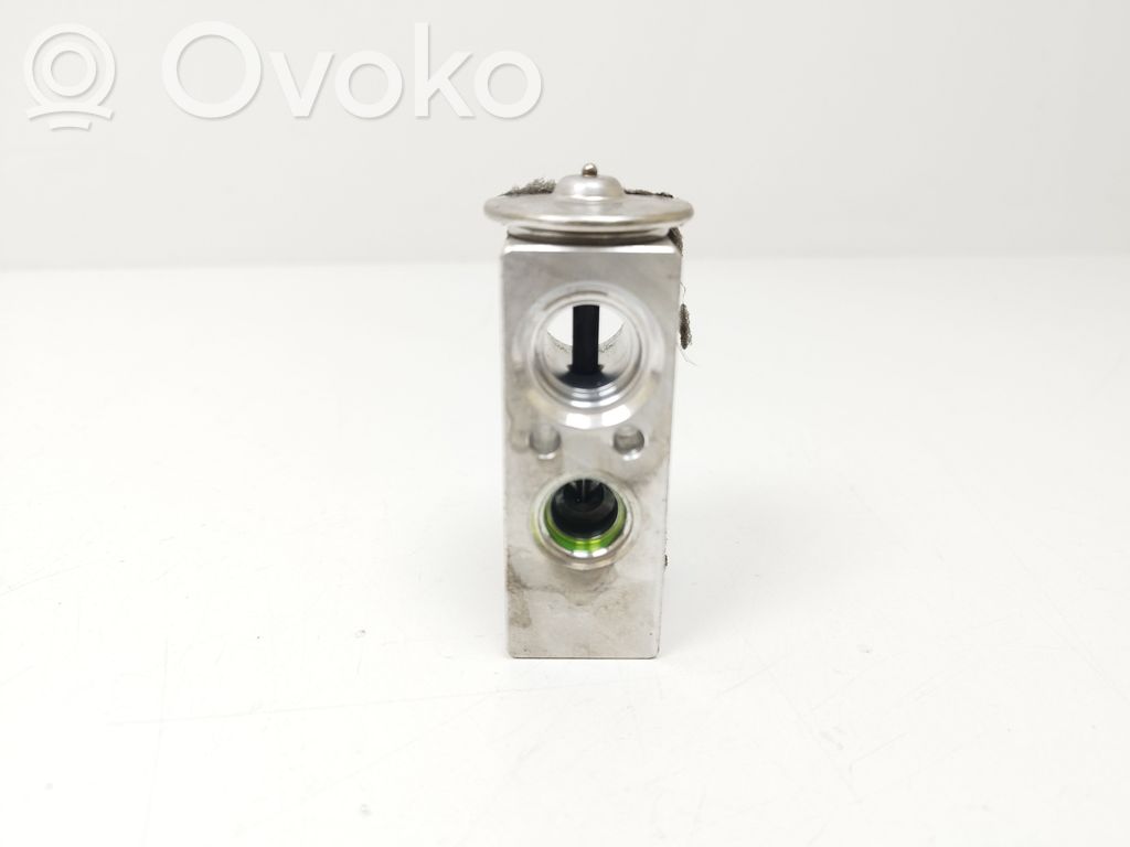 Dacia Logan II Air conditioning (A/C) expansion valve 