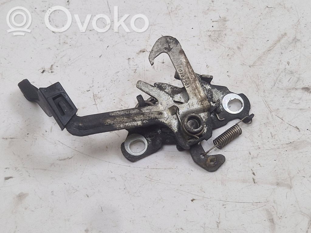 Citroen DS3 Engine bonnet/hood lock/catch 
