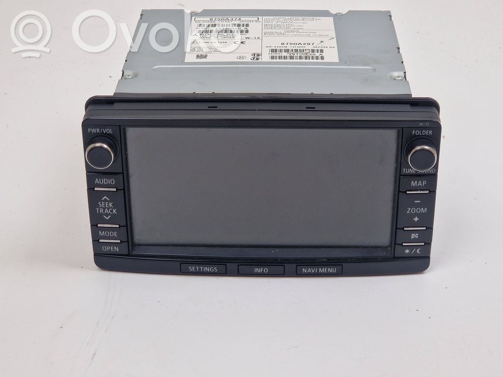 Mitsubishi Outlander Radio/CD/DVD/GPS head unit 