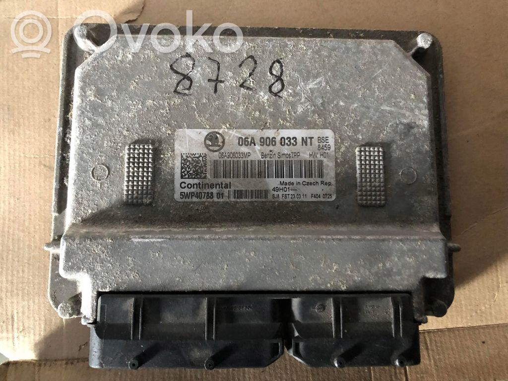 Skoda Octavia Mk2 (1Z) Engine control unit/module ECU 