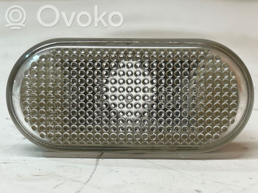 Nissan Qashqai Sparno posūkio žibintas 
