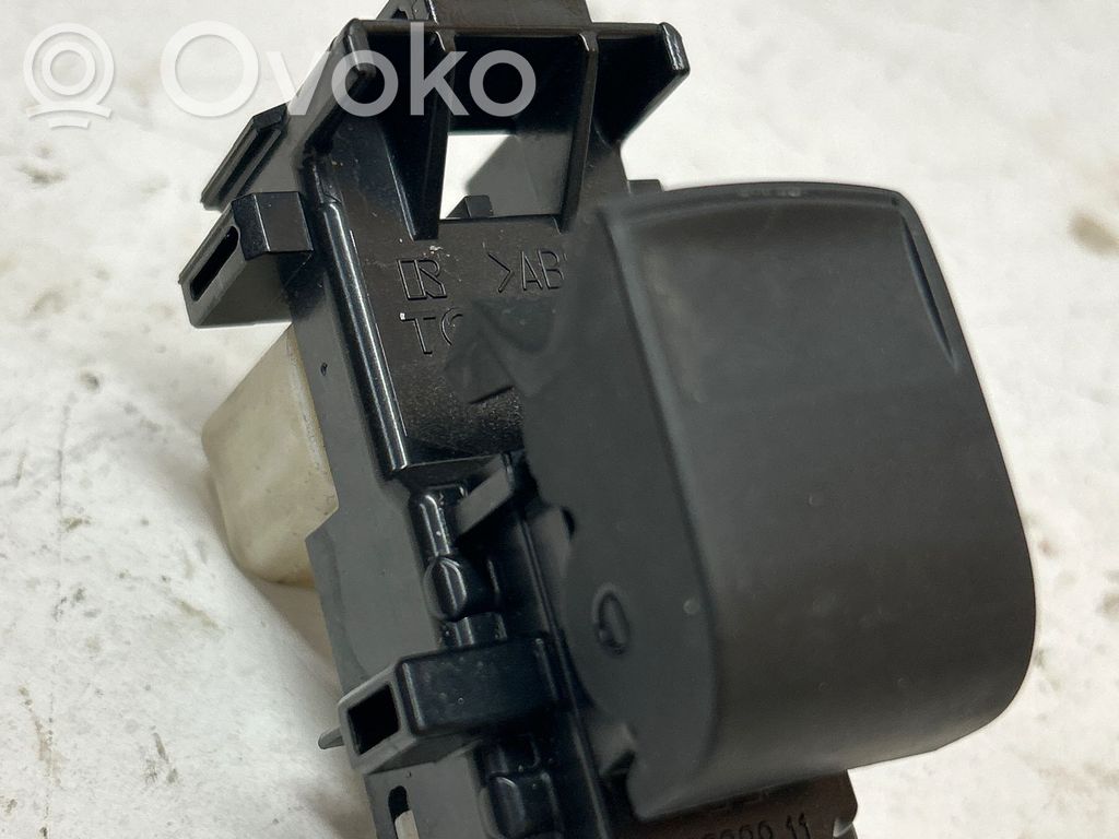 Toyota Yaris Electric window control switch 