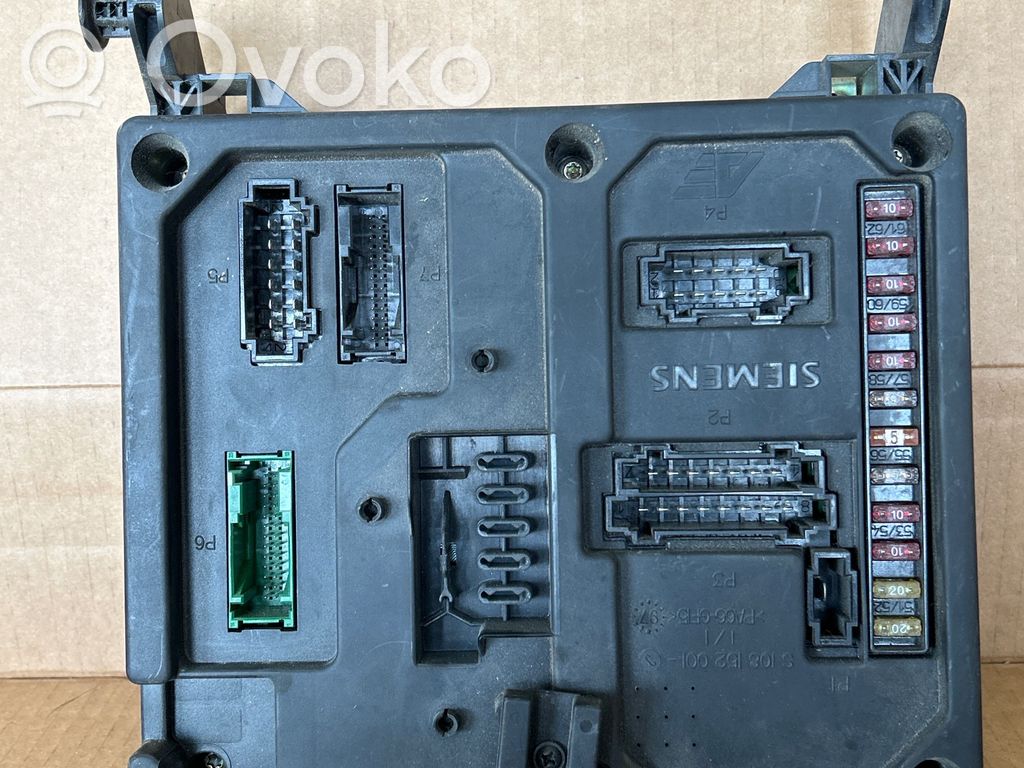 Ford Galaxy Fuse module 