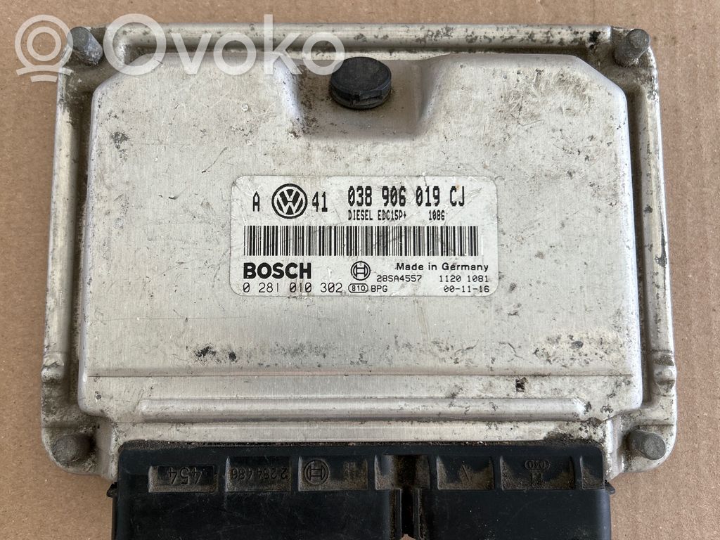 Engine control unit/module   038906019CJ,28SA4557,0281010302