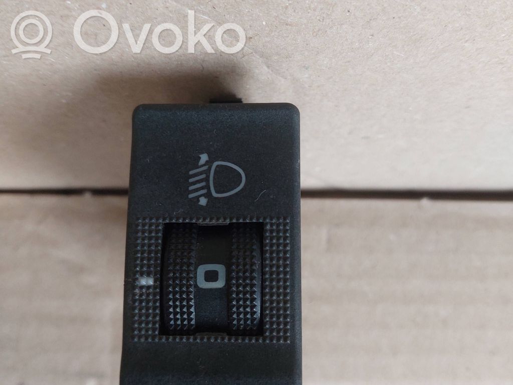 Audi 80 90 S2 B4 Headlight level height control switch 