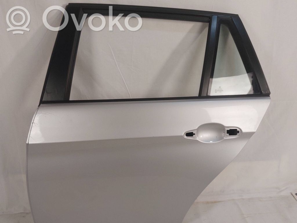 BMW 3 E90 E91 Aizmugurējās durvis 