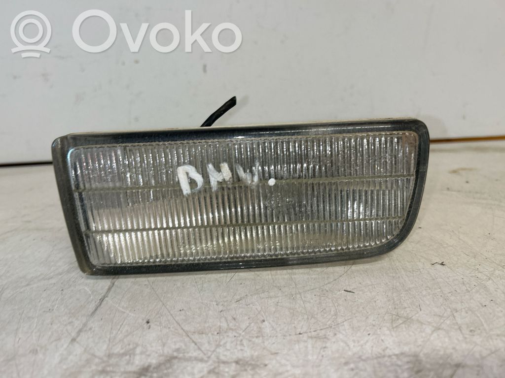BMW 3 E36 Etusumuvalo 