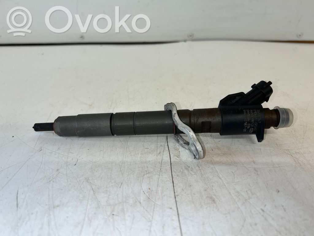 Volvo V70 Injector combustibil 