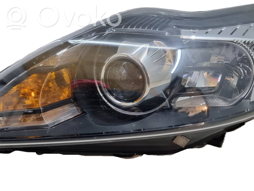 Ford Focus Priekšējais lukturis 
