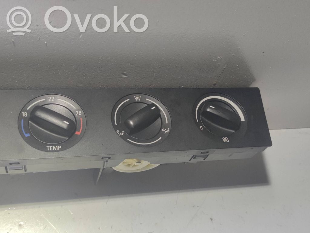 Climate control unit   6905031