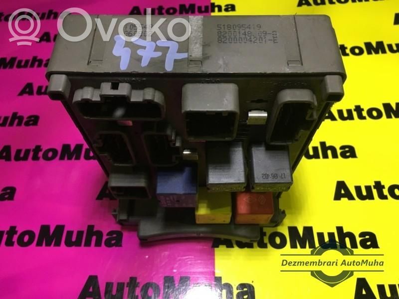 Renault Laguna II Fuse module 