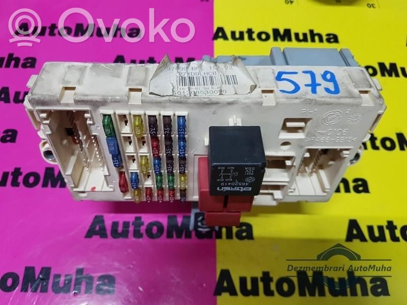 Fiat Stilo Módulo de fusible 