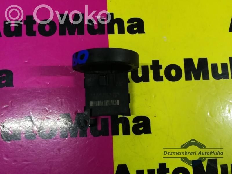 Ford Focus Comfort/convenience module 
