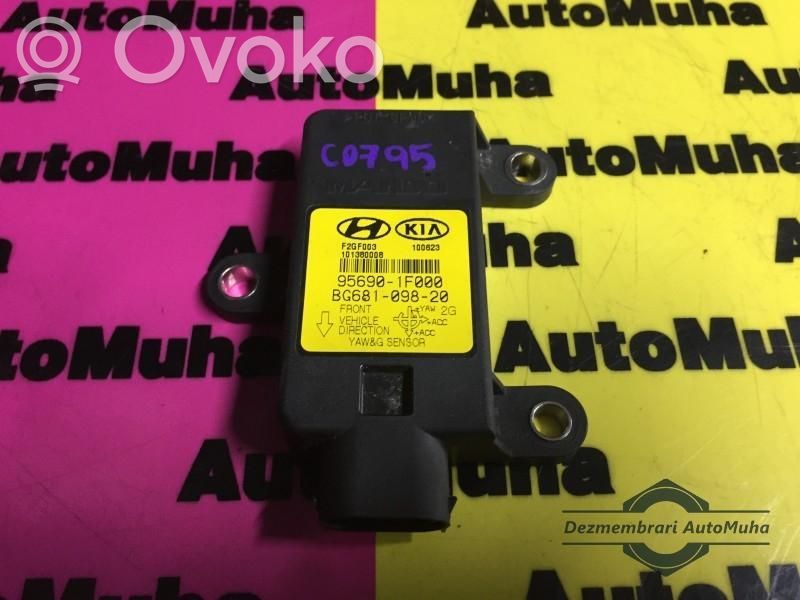 KIA Sportage Comfort/convenience module 