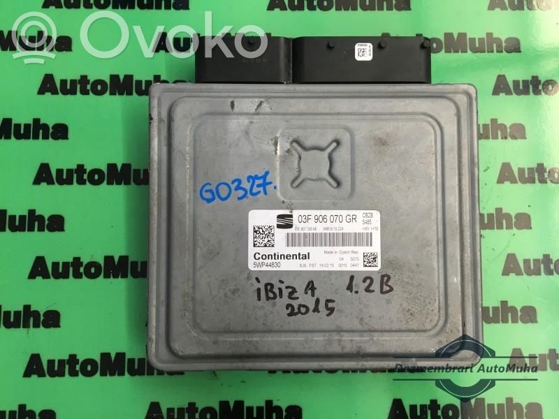 Engine control unit/module ECU   03F906070GR,5WP44830
