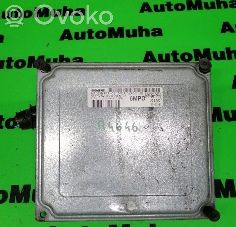 Unidad de control/módulo ECU del motor   5M5112A650GD,S118934103D