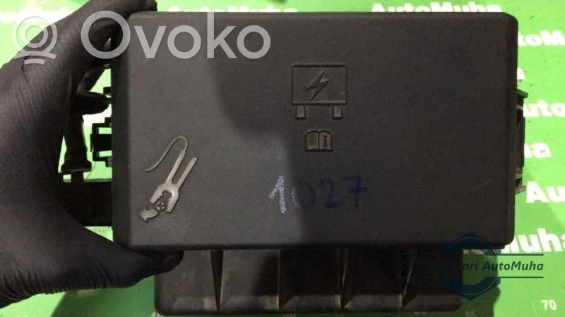 Fuse module   P04692233AB