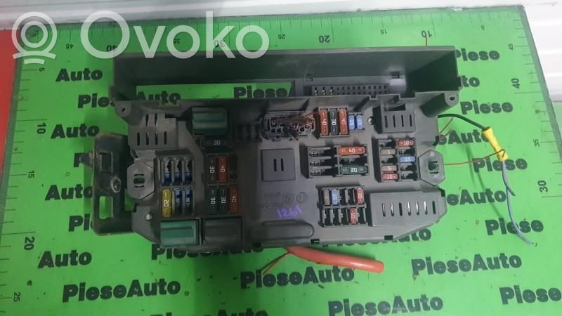 BMW X5 E70 Fuse module 