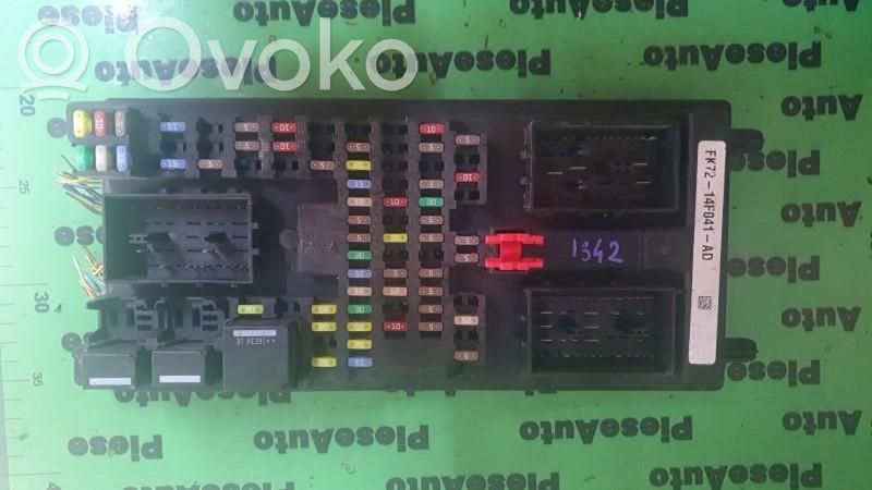 Módulo de fusible   FK7214F041AD