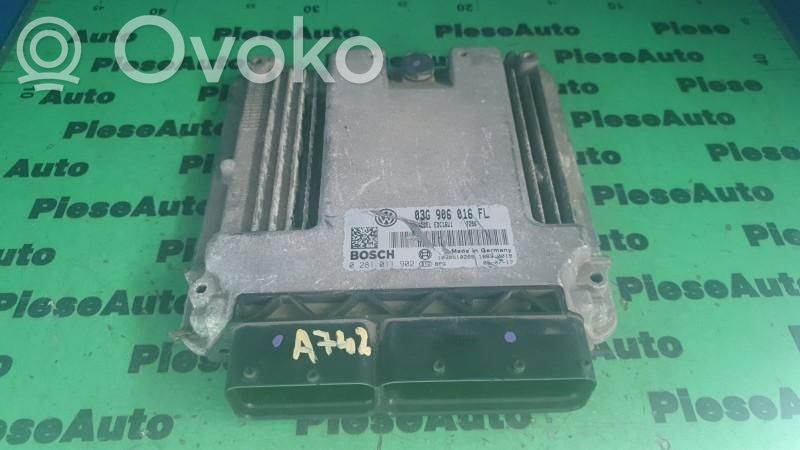 Volkswagen Golf V Engine control unit/module ECU 